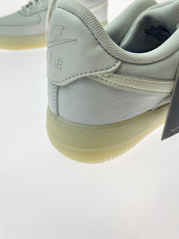 【未使用品】【メンズ】 NIKE ナイキ AIR FORCE １ LOW GORE‐TEX SUMMER SHOWER WHITE DJ7968-100 エアフォース1 ロー ゴアテックス サマー シャワー スニーカー メンズ 靴 シューズ 160-260127-em-03-min サイズ：26.5cm カラー：ホワイト 万代Net店