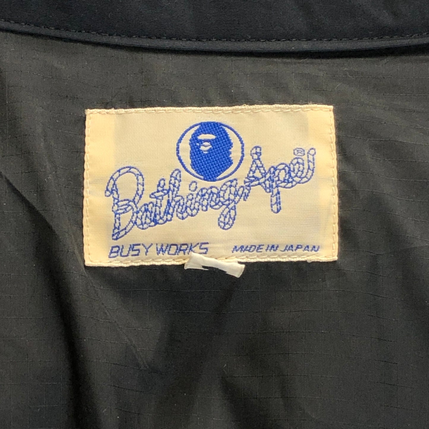 【中古品】【メンズ】 A BATHING APE アベイシングエイプ ELBOW PATCH SWITCHING WESTERN DOWN JACKET エルボー パッチ スイッチング ウエスタン ダウン ジャケット アウター 142-260624-cs-19-izu サイズ：L カラー：ブラック 万代Net店