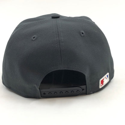 【中古美品】【メンズ/レディース】 NEWERA ニューエラ × WHIZ LIMITED ウィズリミテッド 9FIFTY CHICAGO CUBS シカゴカブス ベースボールキャップ 帽子 185-260905-hn-08-fur サイズ：M-L カラー：グレー 万代Net店