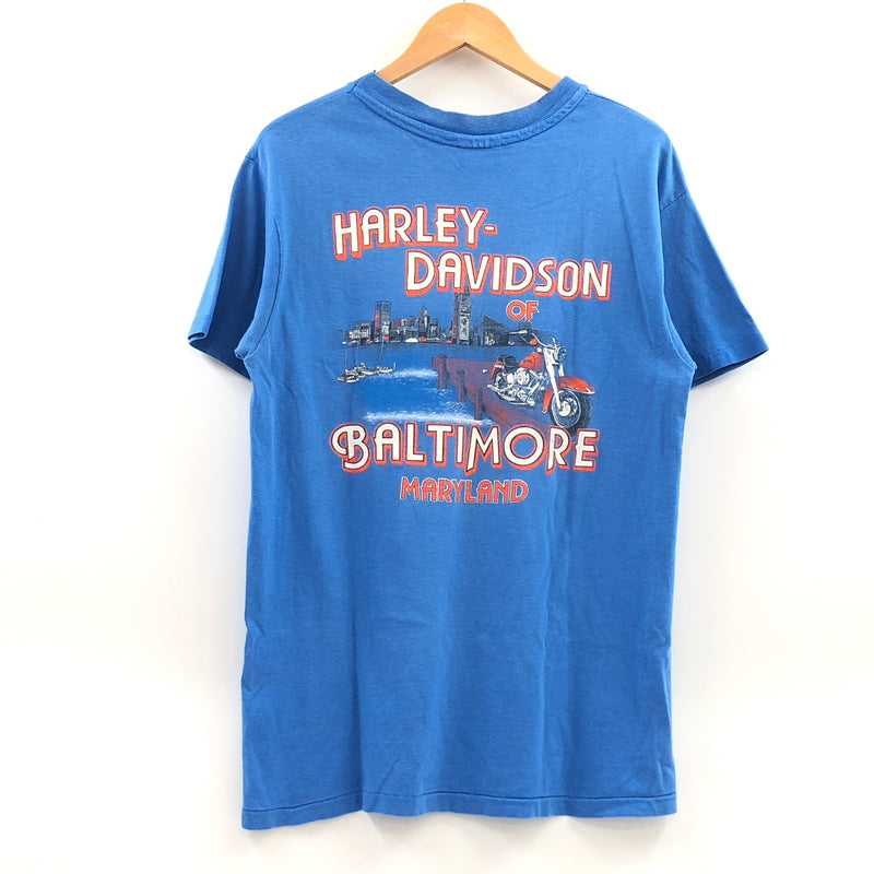 【現状渡し品】【メンズ】 HARLEY-DAVIDSON ハーレーダビッドソン × HANES BEEFY ヘインズビーフィー EAGLE PRINT "ENJOY THE FREEDOM" S/SPOCKET TEE 半袖Tシャツ 146-260621-hn-08-fur サイズ：L カラー：ブルー系 万代Net店