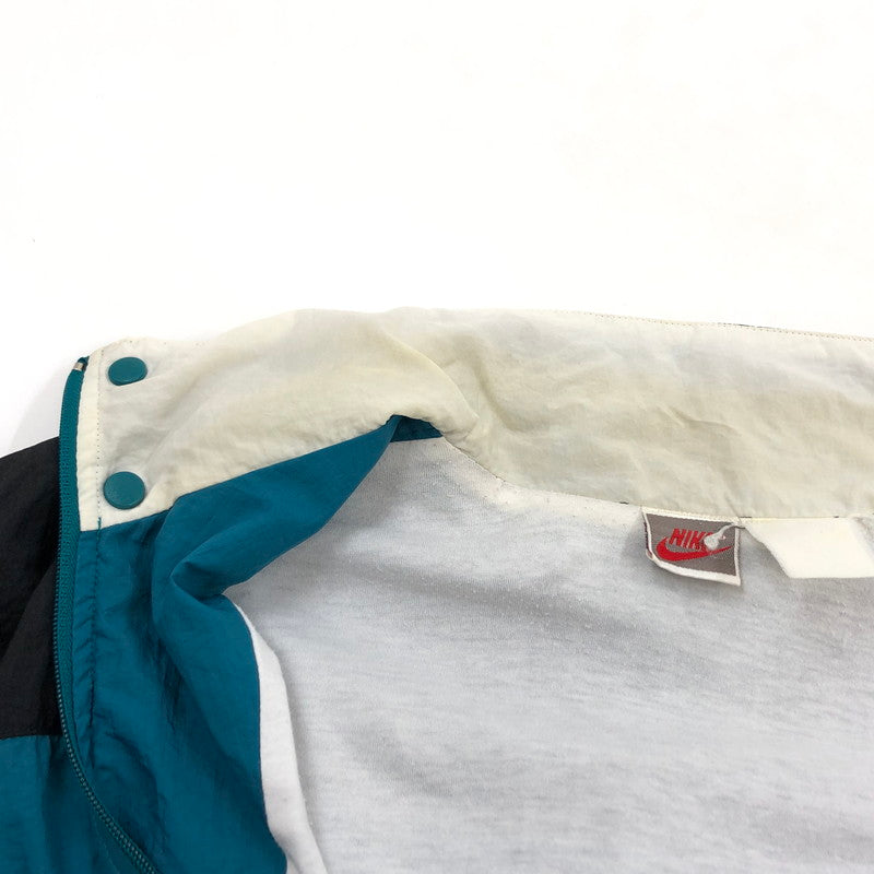 【現状渡し品】【メンズ】 NIKE ナイキ 90S ナイロンジャケット アウター 146-251023-hn-04-fur サイズ：不明 カラー：ブラック/ターコイズ系 万代Net店