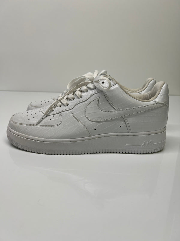 【中古美品】【メンズ】 NIKE ナイキ HTM AIR FORCE 1 LOW CROCODILE 305895-111 エアフォースワン ロー 2004年製 スニーカー 靴 160-260726-kk-05-hon カラー：WHITE/WHITE-NEUTRAL GREY 万代Net店