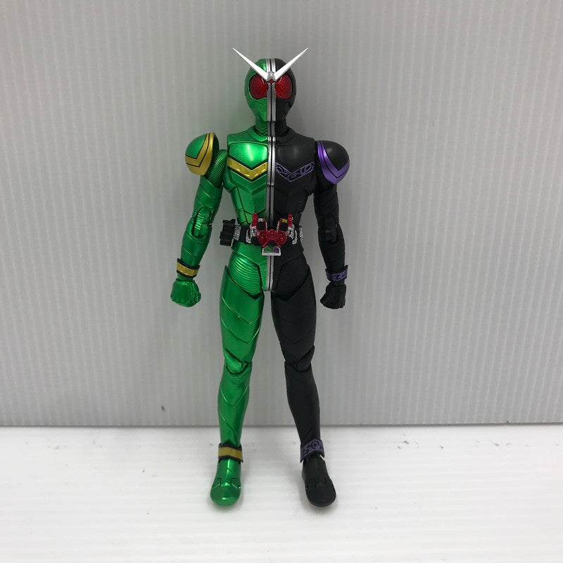 【中古品】 S.H.F 真骨彫製法 仮面ライダーW サイクロンジョーカー(風都探偵アニメ化記念) 042-260512-ti-01-tagh 万代Net店
