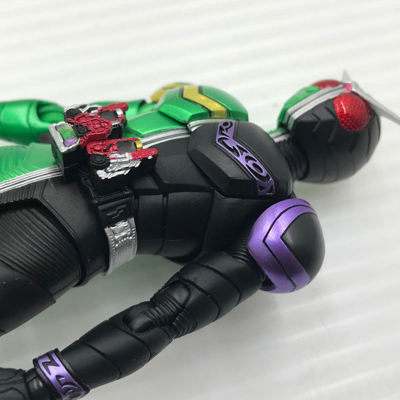 【中古品】 S.H.F 真骨彫製法 仮面ライダーW サイクロンジョーカー(風都探偵アニメ化記念) 042-260512-ti-01-tagh 万代Net店