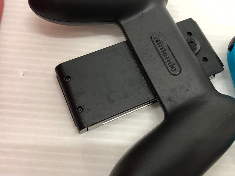 【中古品】 Nintendo Switch 2022年モデル Joy-Con(L) ネオンブルー/(R) ネオンレッド HAD-S-KABAH 034-261011-ns-05-teih 万代Net店