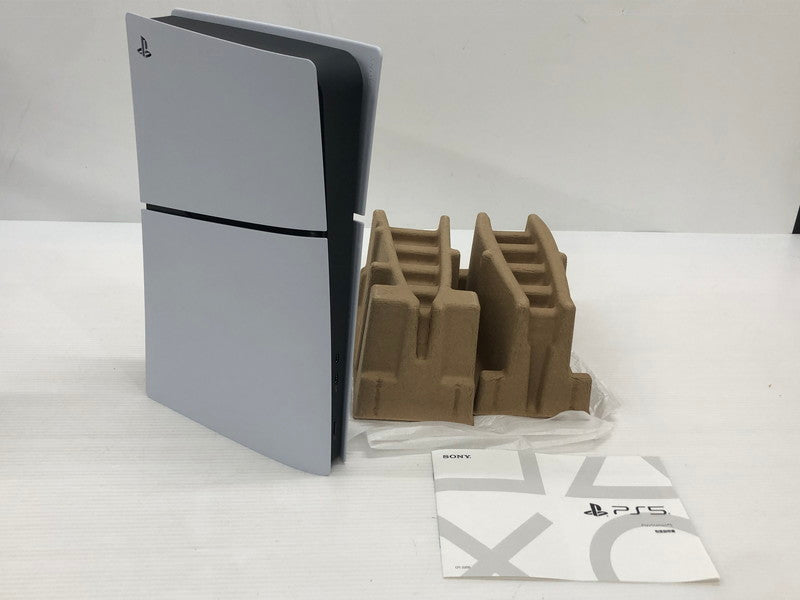 【中古品】 SONY ソニー PlayStation 5 デジタル・エディション 日本語専用 CFI-2200B01 032-261011-ns-06-teih 万代Net店