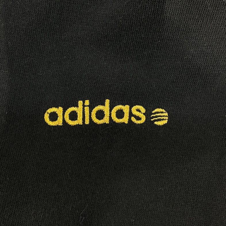 【中古品】【メンズ】 adidas アディダス ビッグロゴ金色　ジップアップパーカー 161-260322-SS-07-iwa サイズ：M カラー：ブラック 万代Net店
