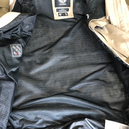 【中古品】【メンズ】 VOLCOM ボルコム 22-23モデル L GORE-TEX JKT スノーボード ウェア Mサイズ 120-260826-ns-01-teih サイズ：M カラー：カーキ 万代Net店