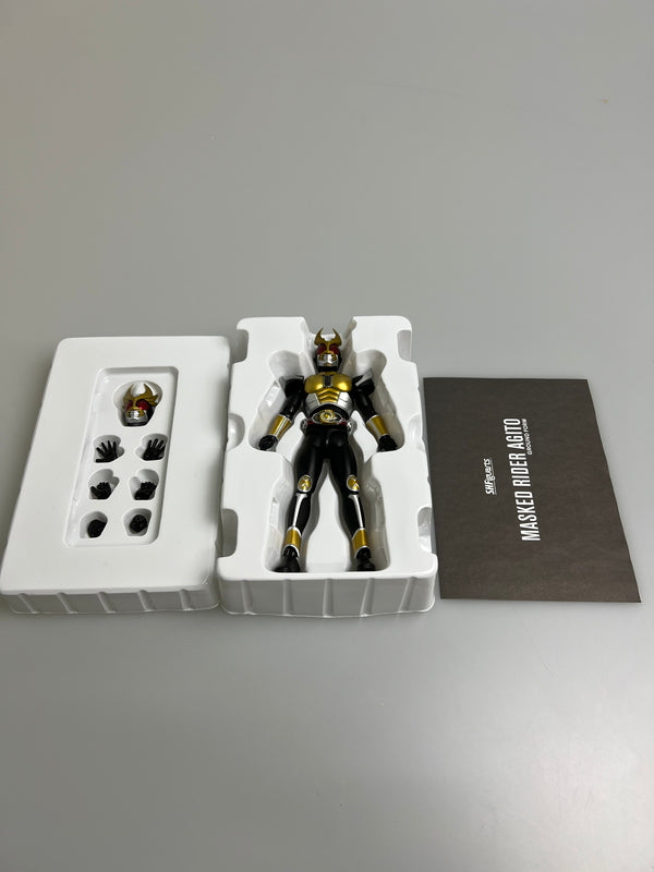 【現状渡し品】 S.H.F 真骨彫製法 仮面ライダーアギト グランドフォーム アクション フィギュア 042-260227-zi-13-min 万代Net店
