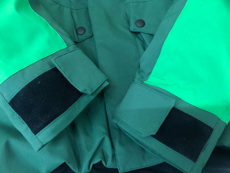 【中古品】【メンズ/レディース】 GOLDWIN 23-24モデル G13304 2 tone Color Work Pocket Jacket スノーボードジャケット 120-260826-ns-09-teih サイズ：M カラー：グリーン 万代Net店