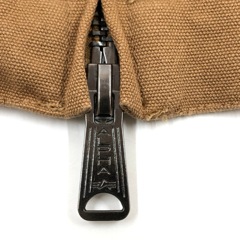 【中古品】【メンズ】 ALPHA INDUSTRIES アルファ インダストリーズ UNFRM DETROIT JACKET 7975252022 ユニフォームデトロイトジャケット ダック地 ミリタリー風 アウター 145-260404-hn-08-fur サイズ：L カラー：ベージュ系 万代Net店