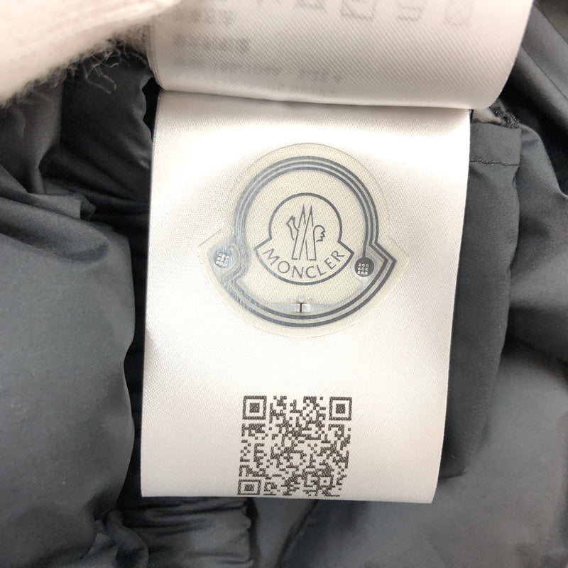【中古品】【メンズ】 MONCLER モンクレール VERMEILLE HOODED SHORT DOWN JACKET L10911A00006 ヴェルメイユ フード ショート ダウンジャケット アウター 141-260917-hn-04-fur サイズ：4 カラー：ブラック 万代Net店
