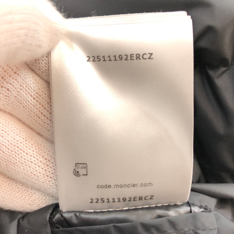 【中古品】【メンズ】 MONCLER モンクレール VERMEILLE HOODED SHORT DOWN JACKET L10911A00006 ヴェルメイユ フード ショート ダウンジャケット アウター 141-260917-hn-04-fur サイズ：4 カラー：ブラック 万代Net店