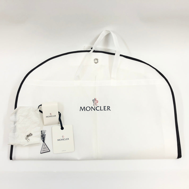 【中古品】【メンズ】 MONCLER モンクレール VERMEILLE HOODED SHORT DOWN JACKET L10911A00006 ヴェルメイユ フード ショート ダウンジャケット アウター 141-260917-hn-04-fur サイズ：4 カラー：ブラック 万代Net店