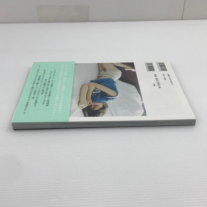 【中古品】 小学館 生見愛瑠1st写真集 はじまり。 帯あり ※キズ・読み跡あり 087-260921-ti-01-tag 万代Net店