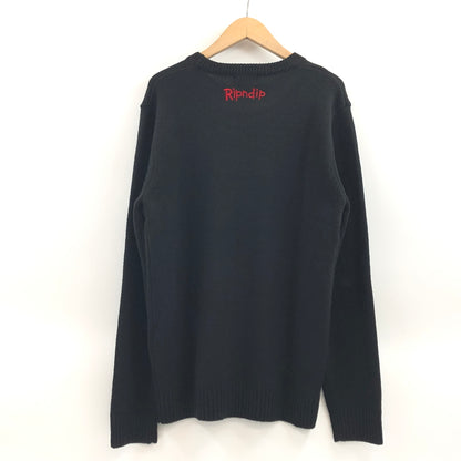 【中古品】【メンズ】 RIPNDIP リップンディップ DOWN BY THE SEASHORE KNIT SWEATER ダウン バイ ザ シーショア ニット セーター トップス 142-260923-hn-07-fur サイズ：L カラー：ブラック 万代Net店