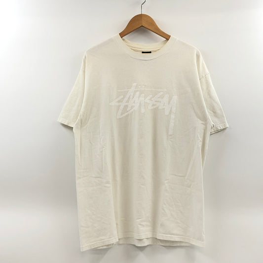 【現状渡し品】【メンズ】 STUSSY ステューシー FRONT LOGO S/S TEE フロントロゴ 半袖Tシャツ トップス 142-260701-hn-09-fur サイズ：L カラー：ホワイト 万代Net店