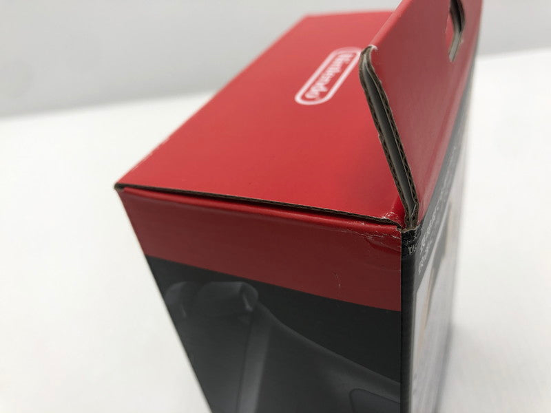 【中古美品】 Nintendo Switch 2 Proコントローラー バイオハザード レクイエム エディション 024-261017-ns-06-tei 万代Net店