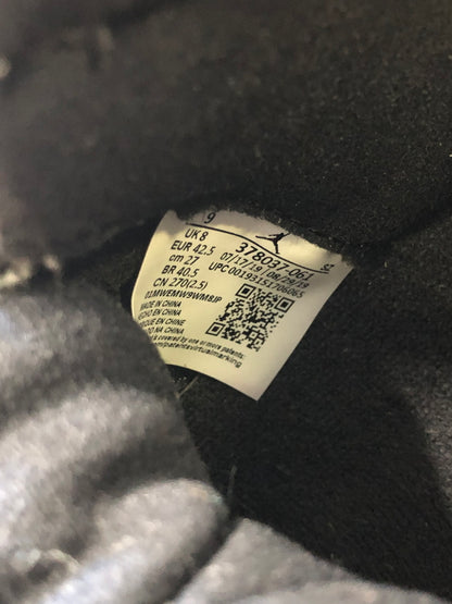 【中古品】【メンズ】 NIKE ナイキ 378037-061 AIR JORDAN 11 RETRO エアジョーダン 11 靴 スニーカー 160-261008-AS-6-hon サイズ：27cm US9 カラー：BLACK/TRUE RED-WHITE 万代Net店