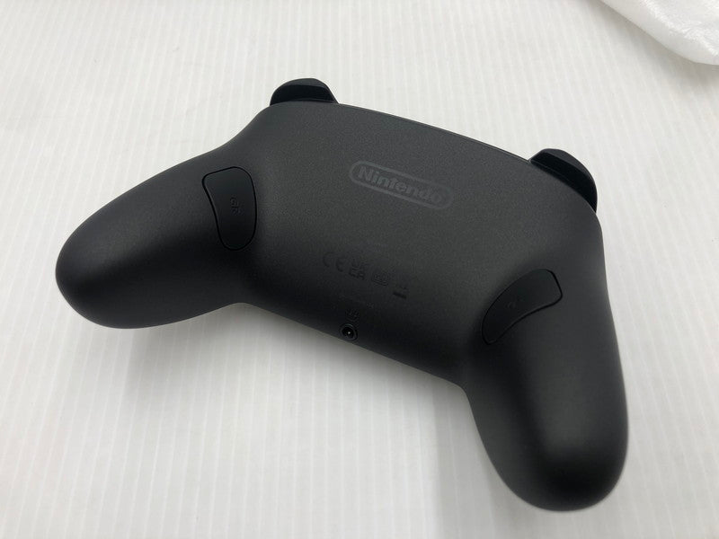 【中古美品】 Nintendo Switch 2 Proコントローラー バイオハザード レクイエム エディション 024-261017-ns-06-tei 万代Net店