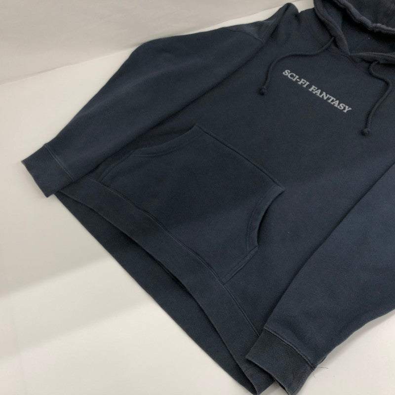 【現状渡し品】【メンズ】 SCI-FI-FANTASY サイファイ ファンタジー プルオーバーパーカー スウェット 長袖 トップス 142-250423-hn-02-fur サイズ：XL カラー：ネイビー 万代Net店