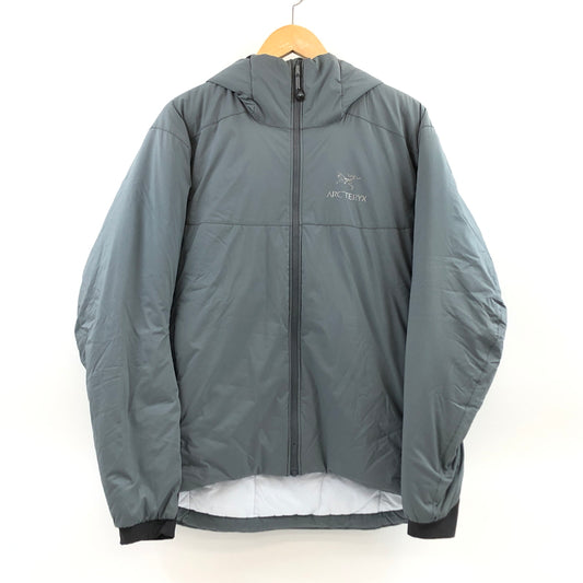 【現状渡し品】【メンズ】 ARC'TERYX アークテリクス ATOM AR HOODY 25013-114266 BEAMS別注 アトム オールラウンド フーディ 中綿 ジャケット アウター 144-260705-hn-08-fur サイズ：S カラー：グレー 万代Net店