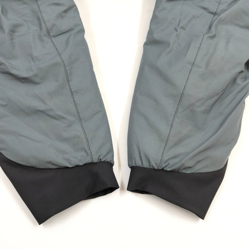 【現状渡し品】【メンズ】 ARC'TERYX アークテリクス ATOM AR HOODY 25013-114266 BEAMS別注 アトム オールラウンド フーディ 中綿 ジャケット アウター 144-260705-hn-08-fur サイズ：S カラー：グレー 万代Net店
