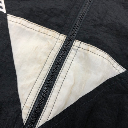 【現状渡し品】【メンズ】 UMBRO アンブロ 00S HOODED JACKET フーデッドジャケット ナイロン アウター 146-260419-hn-02-fur サイズ：YXL カラー：ブラック/ホワイト 万代Net店