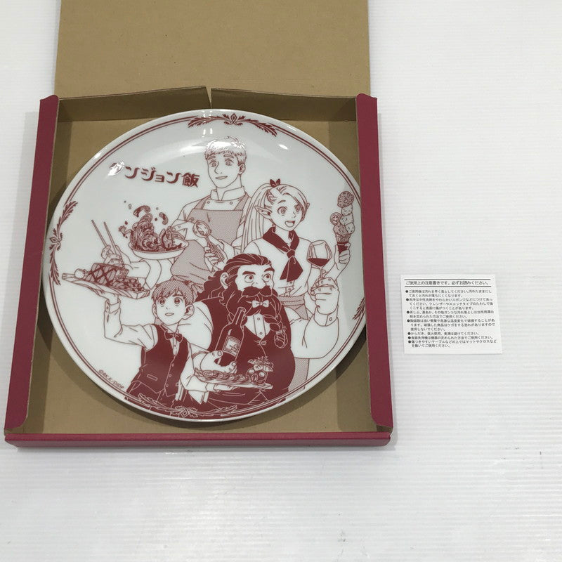 【中古美品】 KADOKAWA ダンジョン飯 集合 オリジナルプレート 「ダンジョン飯 迷宮探索展」 限定グッズ付きチケット特典 開封済 未使用品 051-260609-ti-07-tag 万代Net店