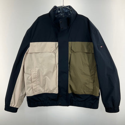 【中古品】【メンズ】 TOMMY HILFIGER トミーヒルフィガー カラーブロックリバーシブルジャケット 144-260410-SS-03-iwa サイズ：不明 カラー：ネイビー 万代Net店