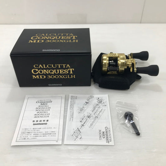 【中古美品】SHIMANO シマノ 23 CALCUTTA CONQUEST MD カルカッタコンクエスト MD 300XGLH 右ハンドル ベイトリール 釣り 釣り具等 134-251212-yk-03-tag 万代Net店