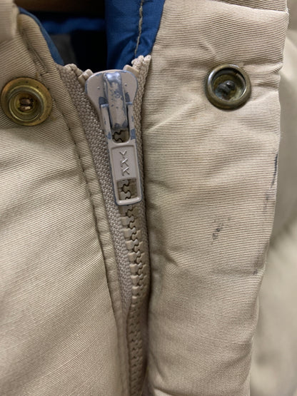 【中古品】【メンズ】 WOOLRICH ウールリッチ 70S 白タグ 21053 ダウンベスト 70年代 アウトドア ヴィンテージ メンズ アウター 144-261005-em-08-min サイズ：XXL カラー：ベージュ 万代Net店