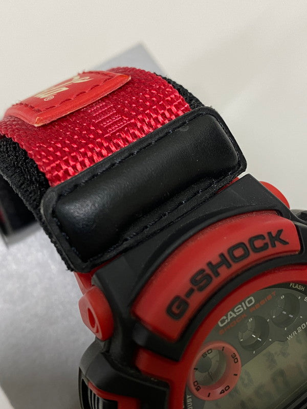 【中古品】【メンズ】  G-SHOCK×COCA-COLA GL-100 "限定コラボ"G-LIDE デジタル クォーツ腕時計 ジーショック×コカ・コーラ 腕時計 時計 196-240321-jt-03-min カラー：ブラック/レッド 万代Net店