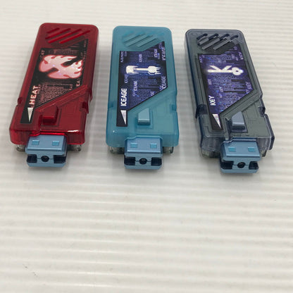 【中古品】 バンダイ CSM T2ガイアメモリver.2 HtoN 仮面ライダーW 開封済み 動作確認済み 本体小キズあり 042-261001-ti-06-tagh 万代Net店
