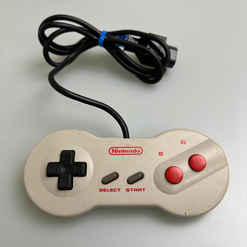 【中古品】 ニューファミコン (AV仕様ファミリーコンピュータ) NEWファミコン 023-251129-SH-03-min 万代Net店