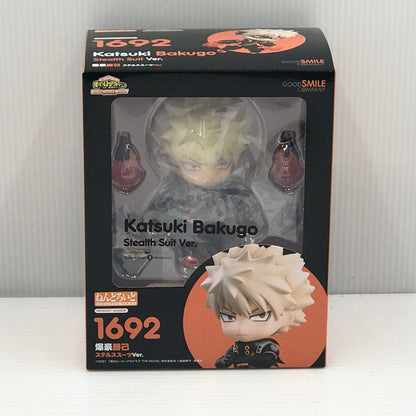 【中古美品】 ねんどろいど 1692 僕のヒーローアカデミア 爆豪勝己 ステルススーツVer. 未開封 箱ゆがみあり 051-261002-ti-04-tagh 万代Net店