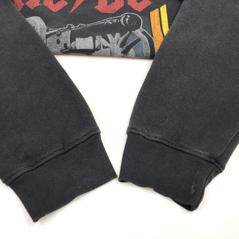 【現状渡し品】【メンズ】 ACDC エーシーディーシー "WE SALUTE YOU" PRINT SWEATSHIRT プリント スウェットシャツ トレーナー トップス 146-260713-hn-02-fur サイズ：XL カラー：ブラック 万代Net店