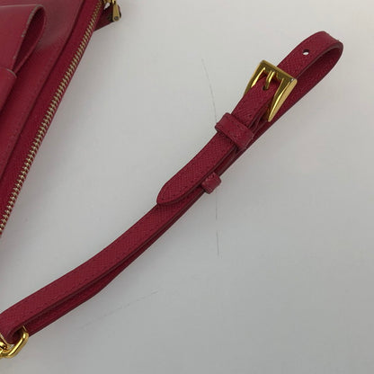 【中古品】【レディース】 PRADA プラダ レザー ポーチ サフィアーノ リボン コスメポーチ 箱付き 181-241226-SY-20-iwa カラー：PINK系 万代Net店