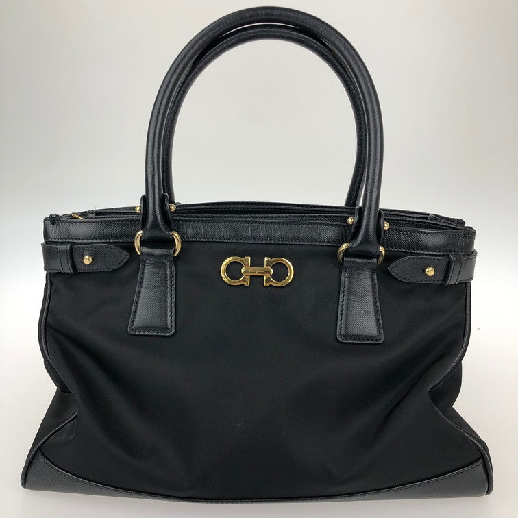 【中古品】【メンズ/レディース】 Salvatore Ferragamo サルヴァトーレフェラガモ AB-21E163 2WAYバッグ 鞄 黒 トートバッグ BLACK 180-241225-SY-17-iwa カラー：BLACK 万代Net店