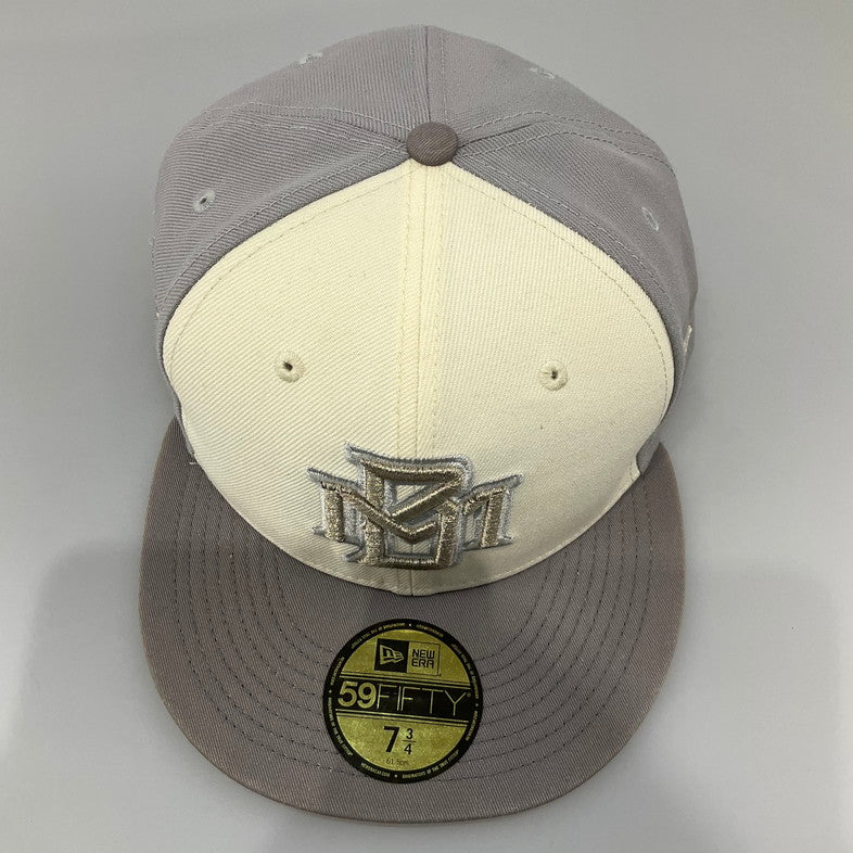 【中古品】【メンズ】 NEW ERA ニューエラ 59FIFTY ミルウォーキー・ブルワーズ CHROME ANNIVERSARY キャップ 185-260421-SS-07-iwa サイズ：7 3/4 カラー：グレー ホワイト 万代Net店