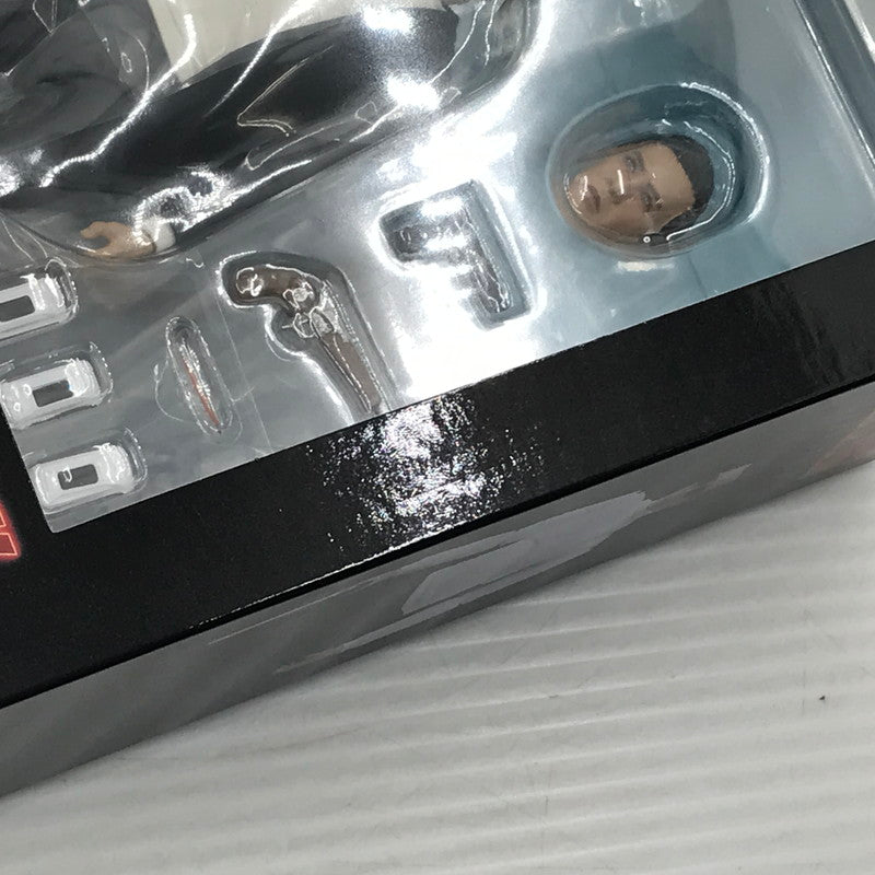 【中古美品】 メディコム・トイ MAFEX No.234 CAINE JOHN WICK： CHAPTER 4 ジョン・ウィック ケイン アクションフィギュア 未開封 箱ヤケあり 055-261002-ti-07-tagh 万代Net店