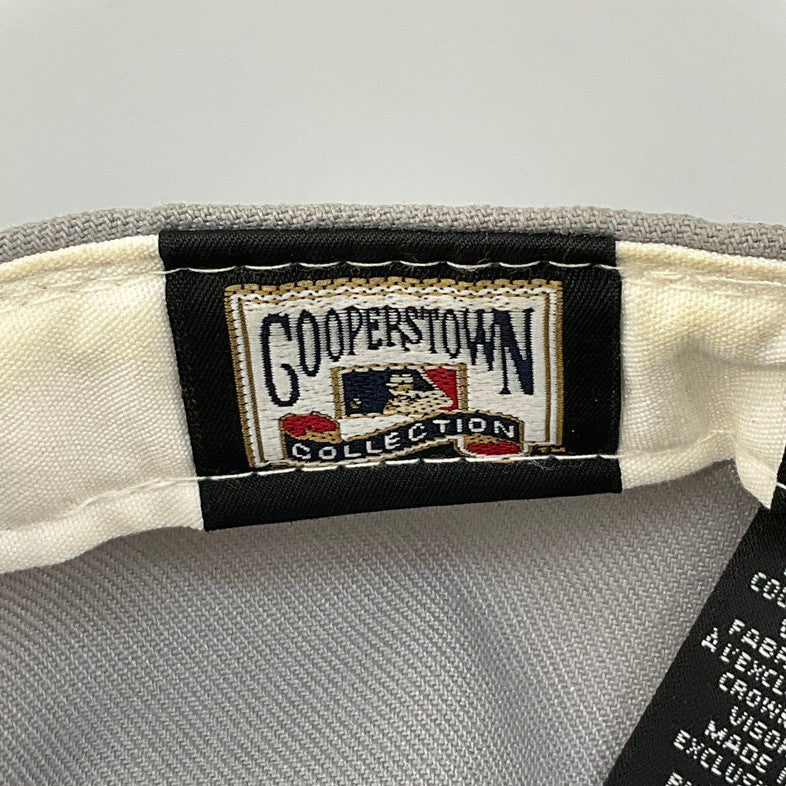 【中古品】【メンズ】 NEW ERA ニューエラ 59FIFTY ミルウォーキー・ブルワーズ CHROME ANNIVERSARY キャップ 185-260421-SS-07-iwa サイズ：7 3/4 カラー：グレー ホワイト 万代Net店