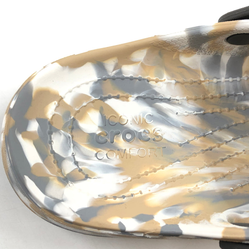 【中古品】【メンズ】 CROCS CLASSIC クロックス クラシック ALL TERRAIN MARBLED SANDAL オールテレイン マーブル サンダル チャイ/マルチ シューズ 靴 164-260720-hn-01-fur サイズ：M10 W12(28.0cm) カラー：マルチカラー 万代Net店