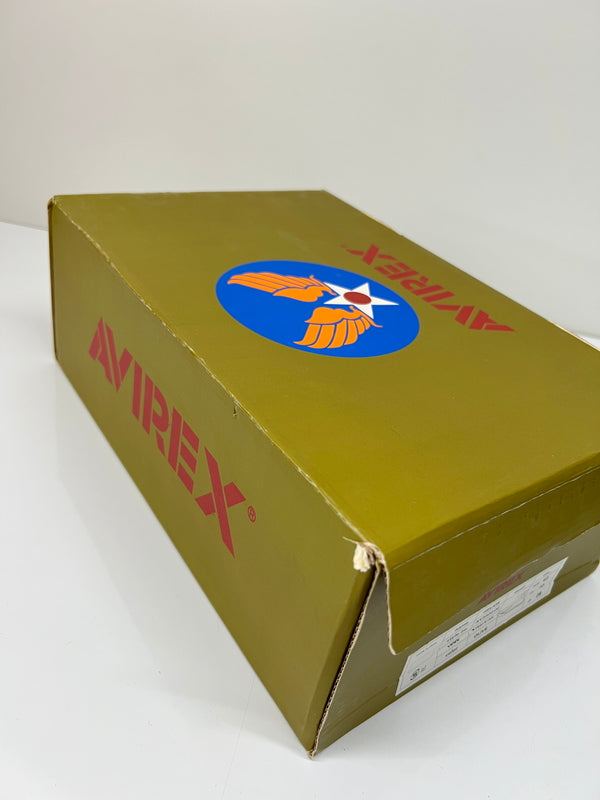 【中古品】【メンズ】 AVIREX アヴィレックス HELIOS AV3320-02 ヘリオス スニーカー 靴 165-260822-YS-01-hon サイズ：28 カラー：OLIVE 万代Net店