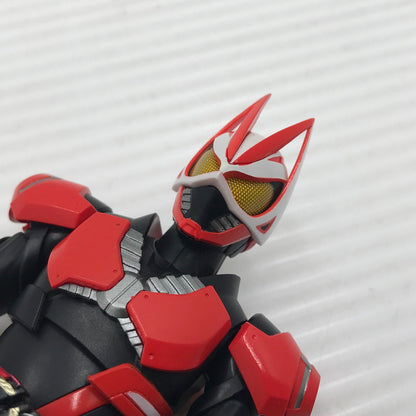 【中古品】 S.H.Figuarts 仮面ライダーギーツ ブーストマグナムフォーム＆フィーバーフォームパーツセット 開封済み 箱ヤケあり 042-260703-ti-05-tagh 万代Net店