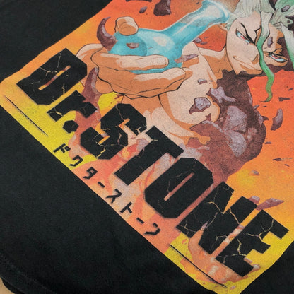 【中古品】【メンズ】 DR.STONE ドクターストーン ”石神 千空” PRINT S/S TEE プリント 半袖Tシャツ トップス 146-260720-hn-09-fur サイズ：L カラー：ブラック 万代Net店