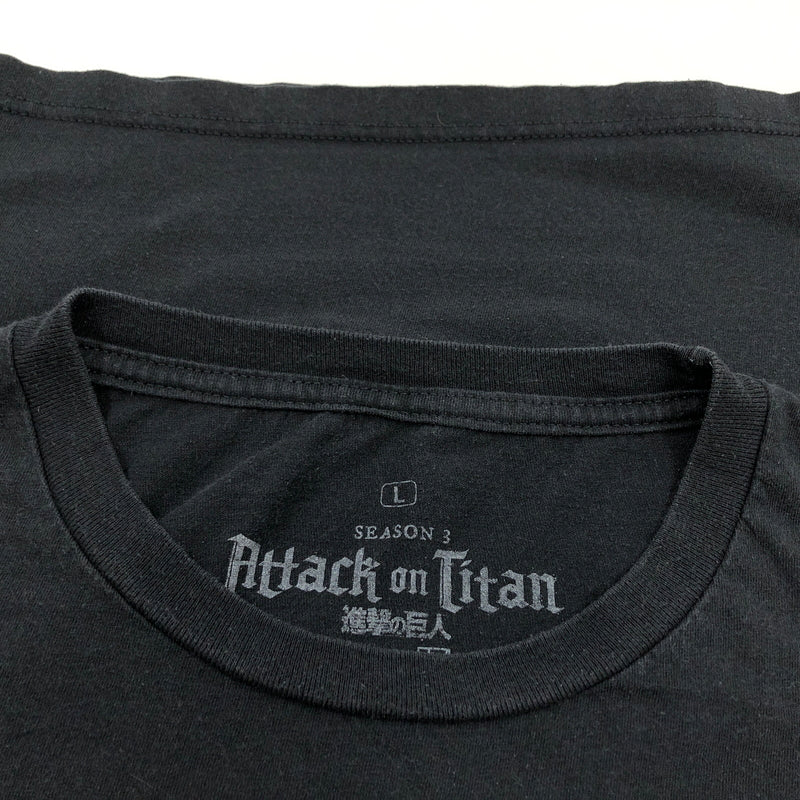 【中古品】【メンズ】 ATTACK ON TITAN 進撃の巨人 CAPTAIN LEVI FRONT PRINT SS TEE リヴァイ兵長 フロントプリント 半袖Tシャツ トップス 146-260720-hn-10-fur サイズ：L カラー：ブラック 万代Net店