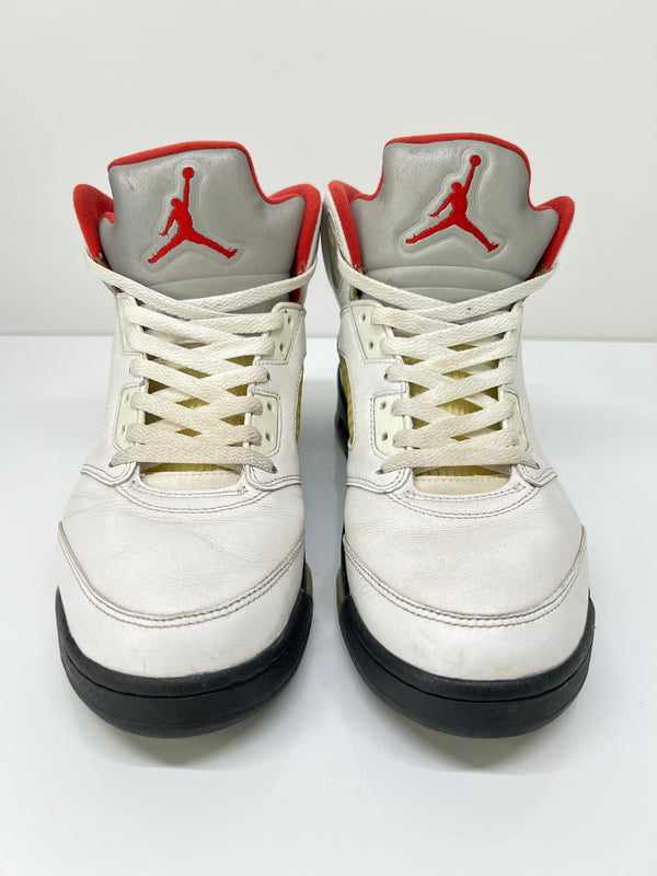 【中古品】【メンズ】 NIKE ナイキ AIR JORDAN 5 RETRO FIRE RED DA1911-102 エアジョーダン5レトロファイアレッド スニーカー 靴 160-260822-YS-05-hon サイズ：27.5 カラー：TRUE WHITE/FIRE RED-BLACK 万代Net店