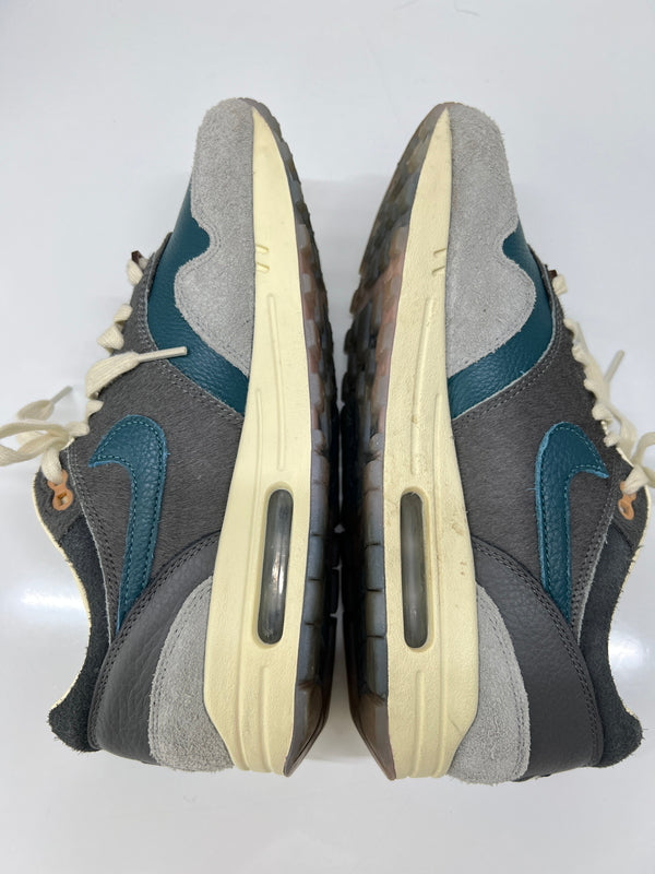 【中古品】【メンズ】 KASINA NIKE カシナ ナイキ AIR MAX 1 SP DQ8475-001 エアマックス1 SP スニーカー 靴 160-260822-YS-06-hon サイズ：27 カラー：PARTICLE GREY/DARK TEAL GREEN 万代Net店