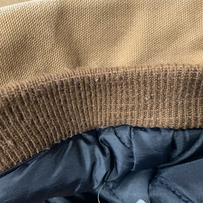 【中古品】【メンズ】 Carhartt カーハート QUILTING DUCK TRADITIONAL COAT キルティング ダック トラディショナル コート アウター 146-260227-kh-03-izu カラー：ブラウン 万代Net店